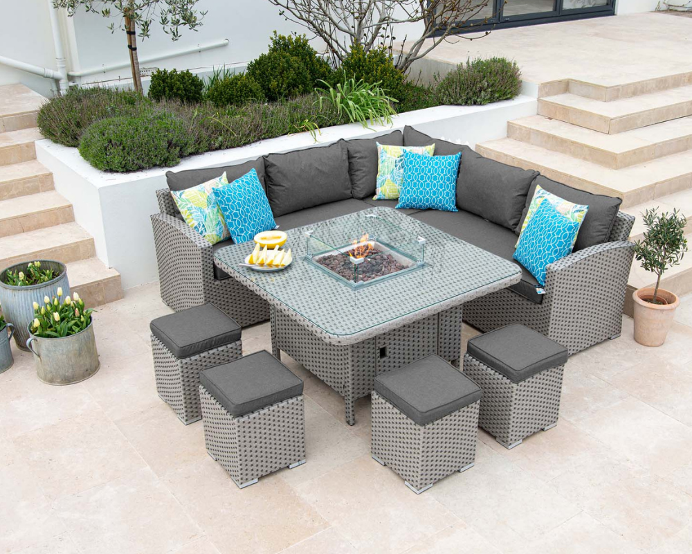 Gardiner Haskins Guide to Garden Furniture